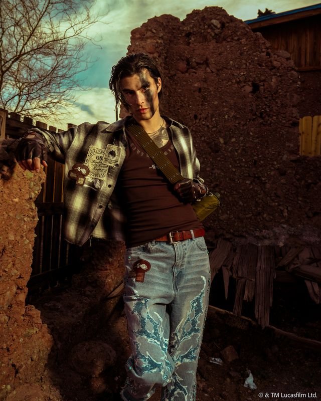 Desert Heat Raw Denim Jeans in Light Blue - Image 7